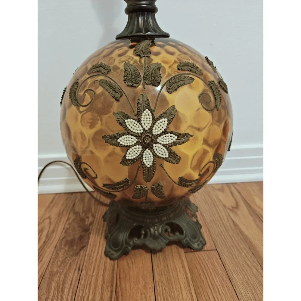Mid Century Modern Amber Round Glass Table Lamp Leaf Floral Appliqué It Works